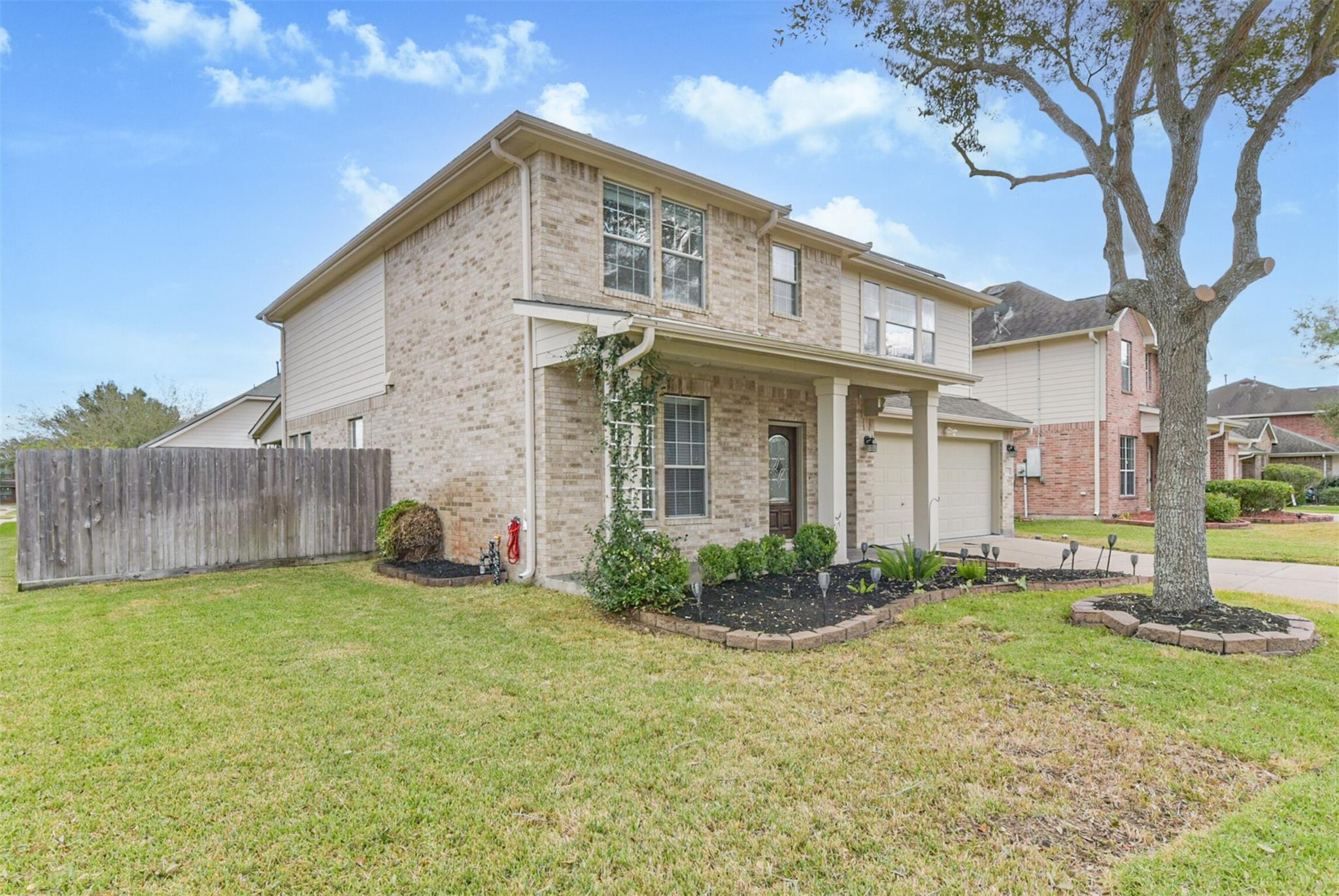 2601 Hewn Rock Way