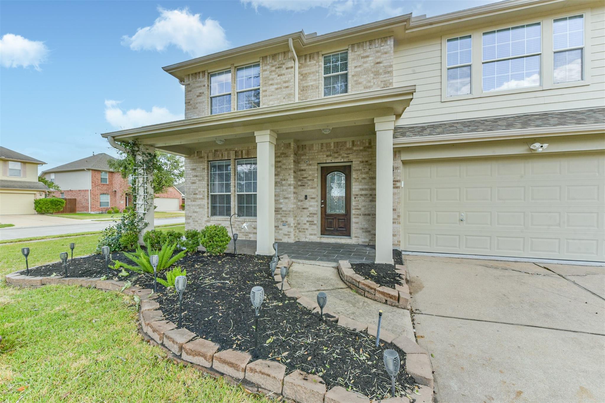 2601 Hewn Rock Way