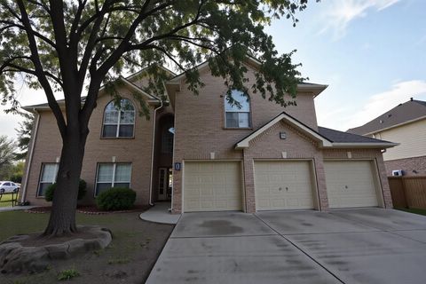 Photo of 4622 Mariner Reef Way, Humble, TX 77396 (MLS # 32151794)