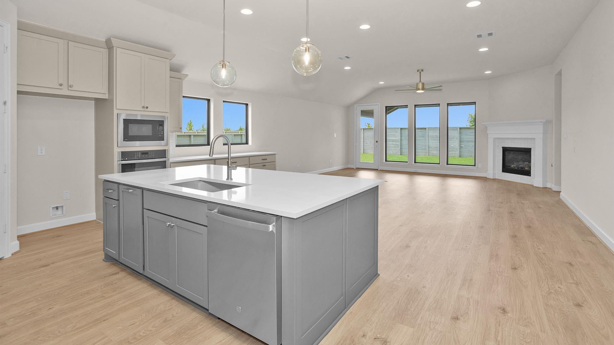6734 Hillside View Lane