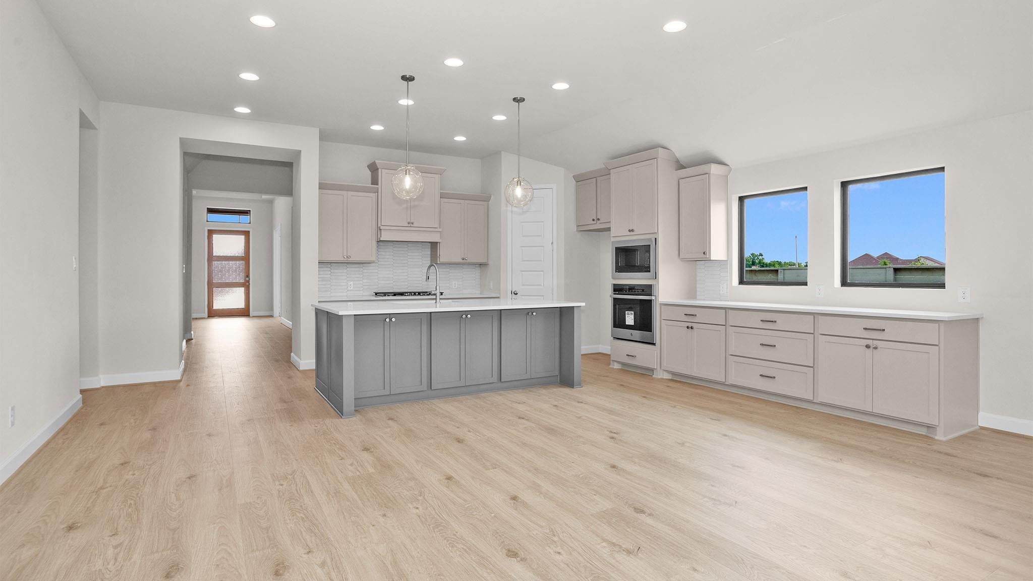 6734 Hillside View Lane