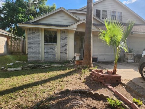 Photo of 5156 Beaver Hollow Drive, Houston, TX 77084 (MLS # 43718744)