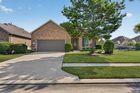 Homes For Sale - 261 Palomino Court<br/> Spring, TX 77382