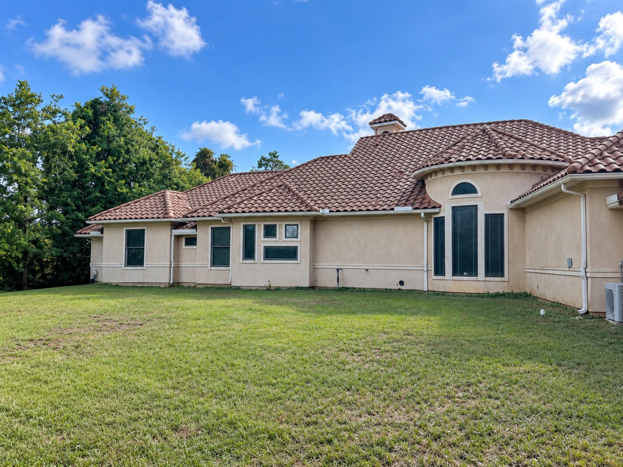 17403 Roberts Road