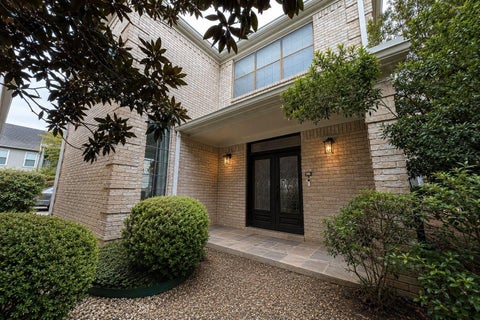 Photo of 1811 Potomac Dr Drive #C, Houston, TX 77057 (MLS # 63404426)