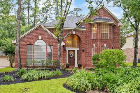 Photo of 107 N N Sunny Slope Circle, The Woodlands, TX 77381 (MLS # 29185564)