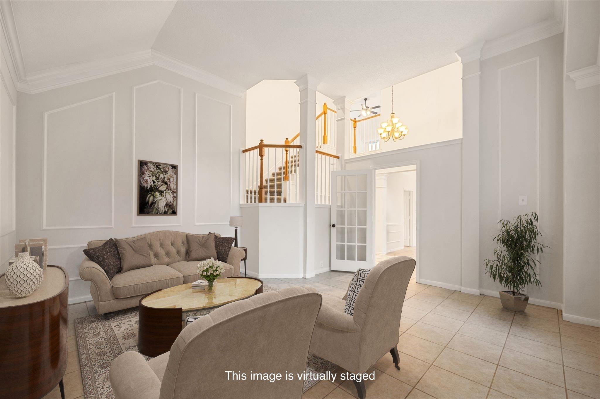 107 N N Sunny Slope Circle