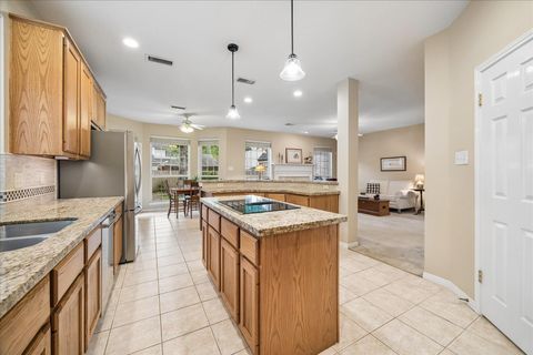 Tiny photo for 30 N Dragonwood Place, The Woodlands, TX 77381 (MLS # 95836364)
