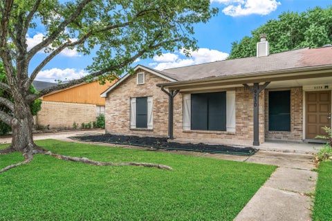Photo of 9230 Baronsmede Drive, Houston, TX 77083 (MLS # 46745517)