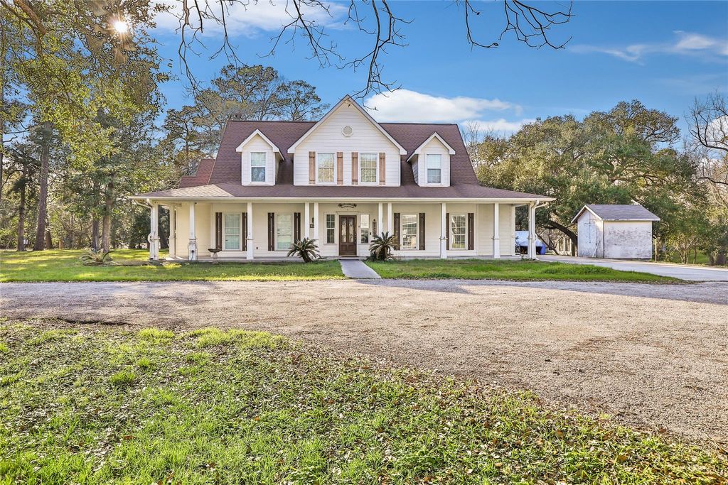 Photo of 123 Burwell Road, Highlands, TX 77562 (MLS # 25960620)