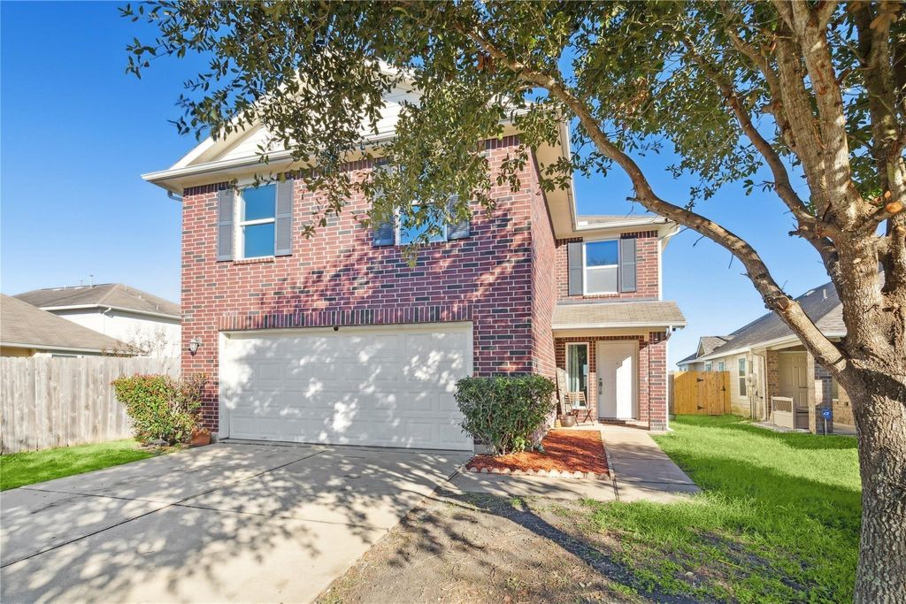Photo of 13903 Calm Wind Way, Houston, TX 77045 (MLS # 3561776)