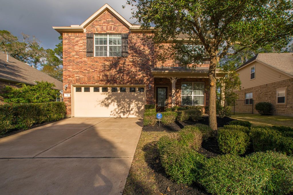 Photo of 78 E Heritage Mill Circle, The Woodlands, TX 77375 (MLS # 36132683)