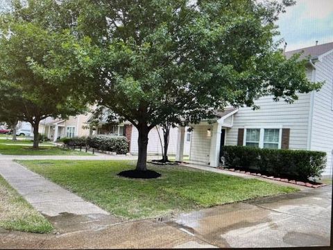 Photo of 19830 Hidden Shadow Lane, Cypress, TX 77433 (MLS # 54519448)