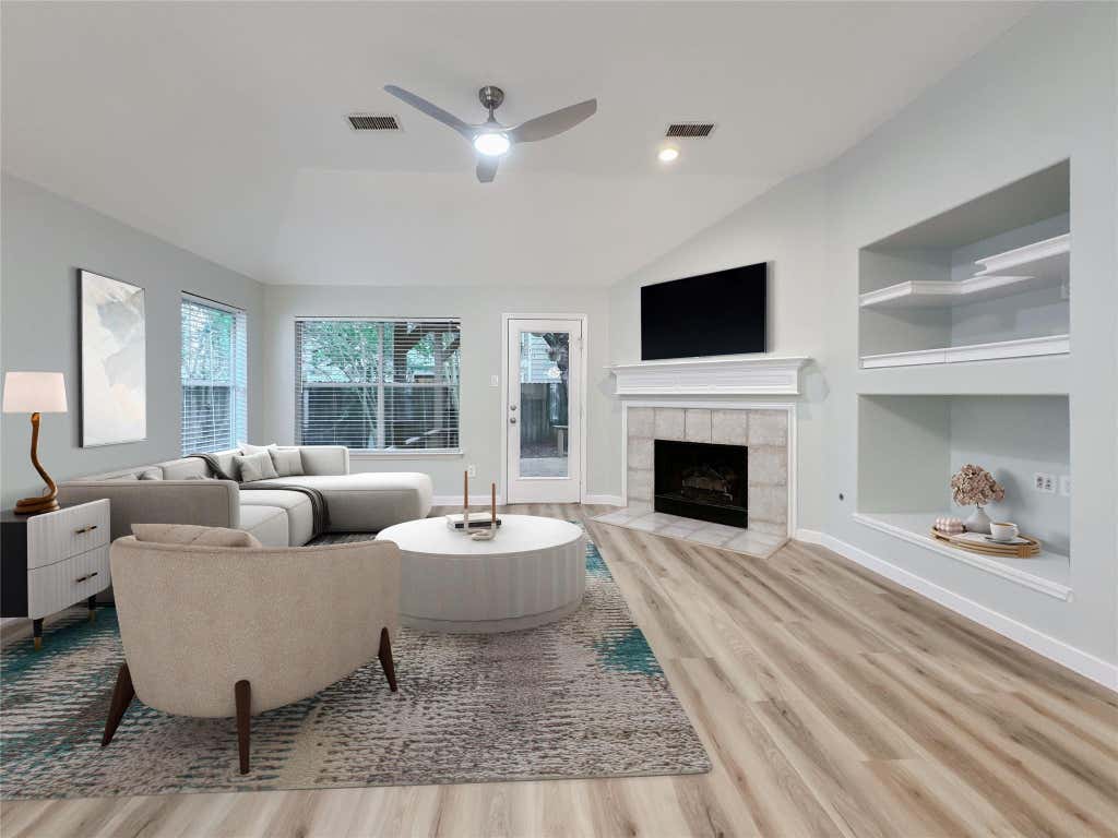 Photo of 27 Auburn Path Drive, The Woodlands, TX 77382 (MLS # 56756288)