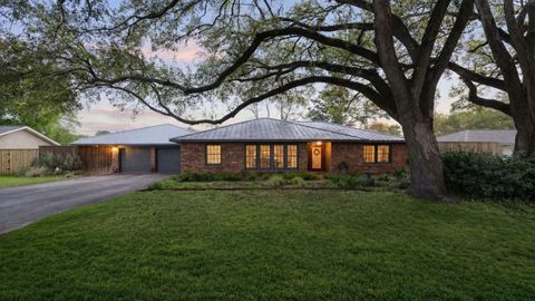 1706 Cranway Drive Houston TX 77055