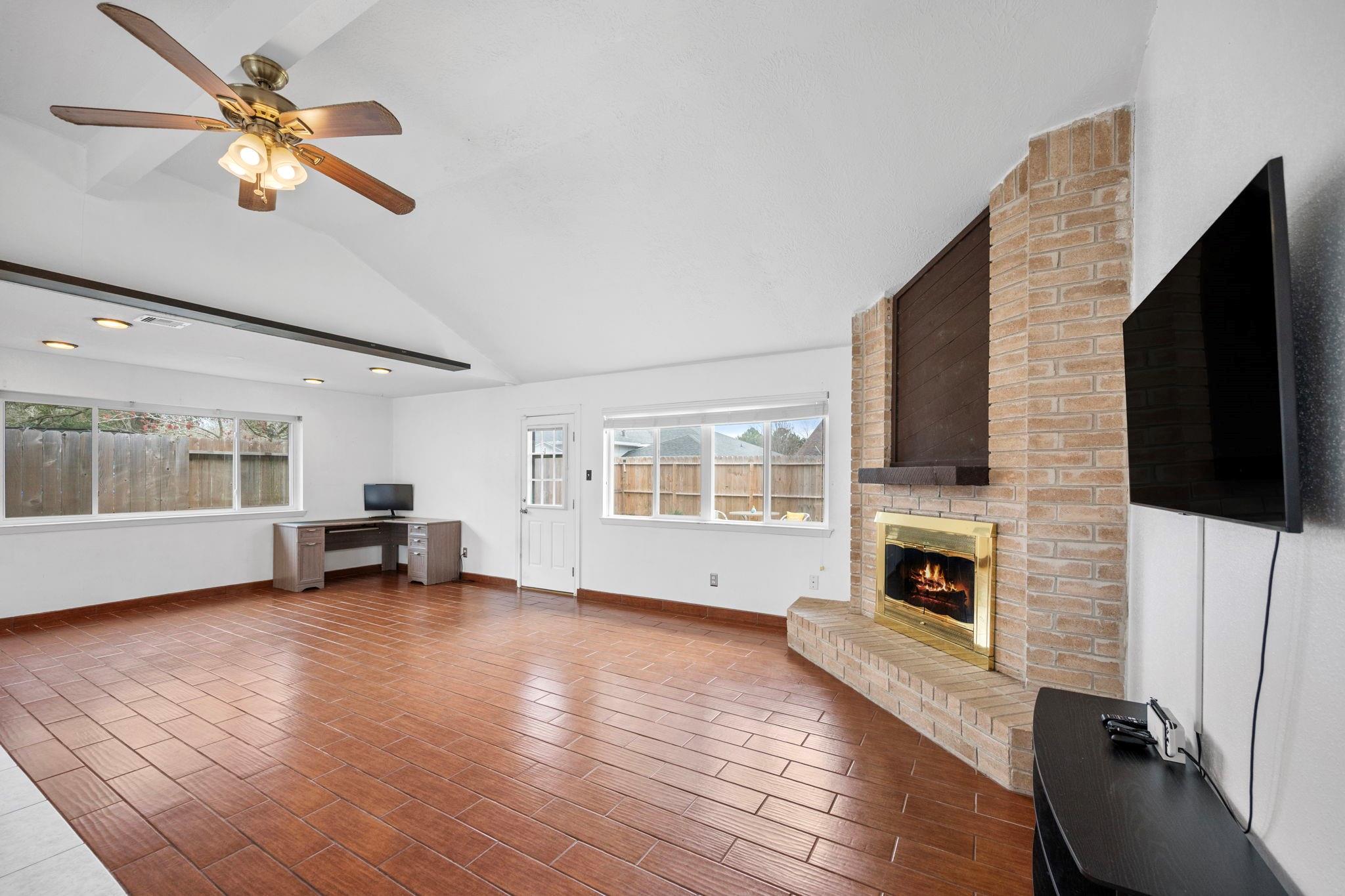 2327 Colonial Ridge Drive