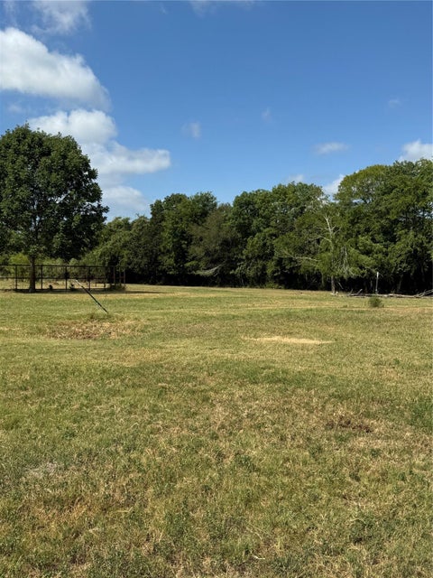 Photo of 4 Fm 3060, Midway, TX 75852 (MLS # 78185127)
