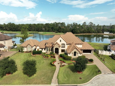 Apartment For Sale - 22 Post Shadow Estate Drive<br/> Spring, TX 77389