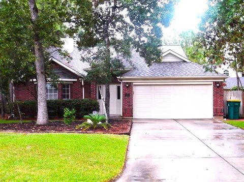 Photo of 46 Sweetdream Place, Spring, TX 77381 (MLS # 75535579)