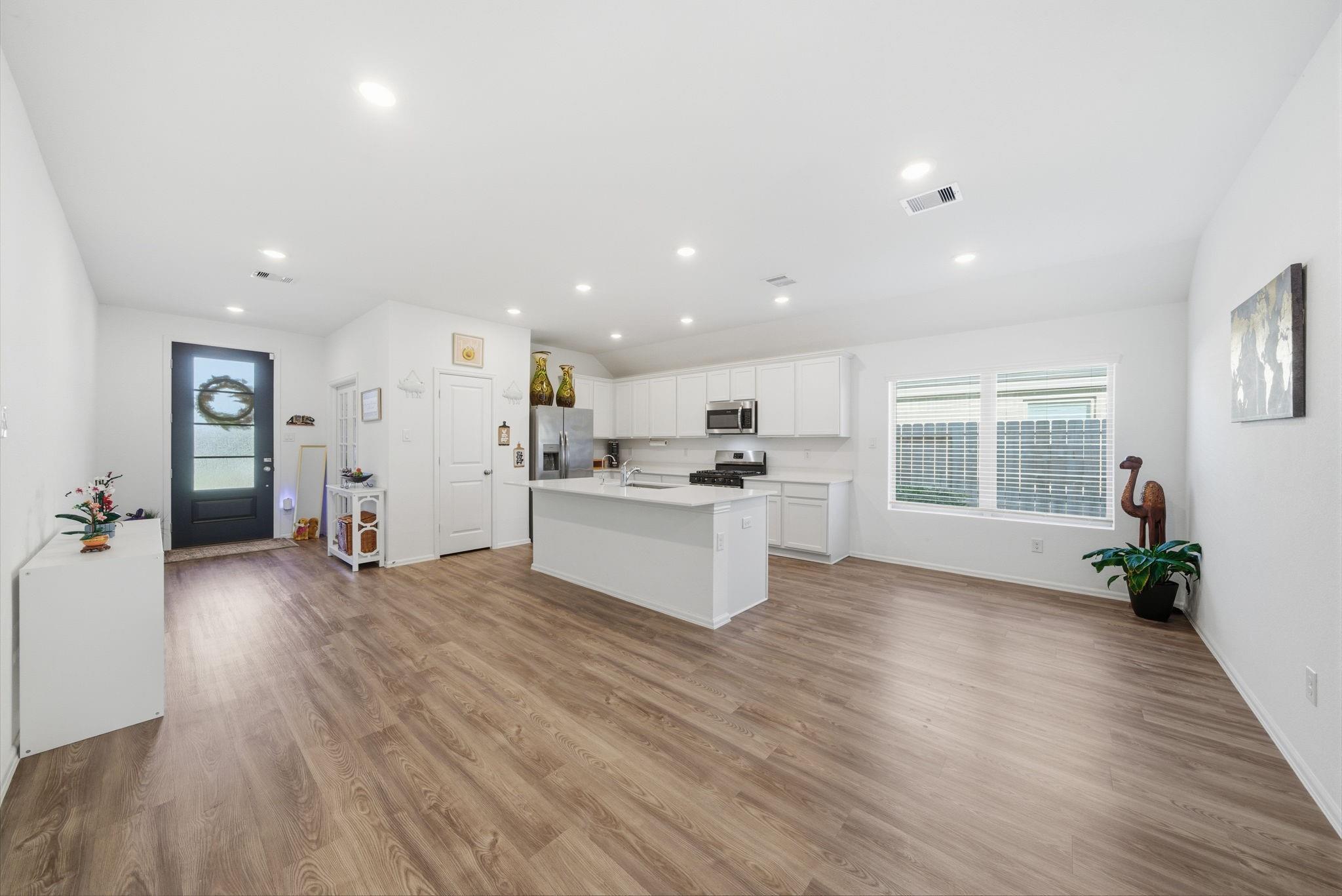 31535 Beacon Cove Trail