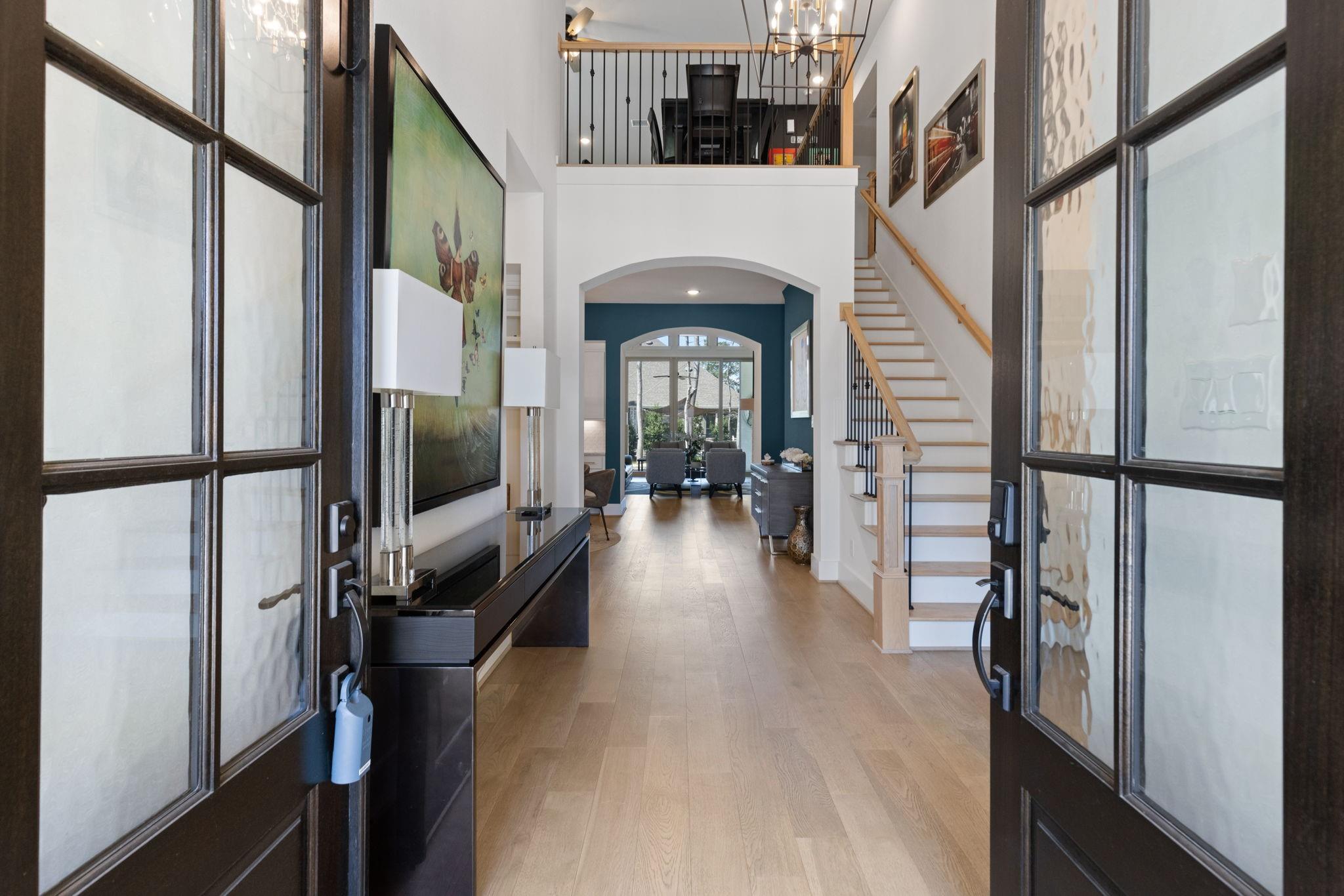 208 S Empress Green Place