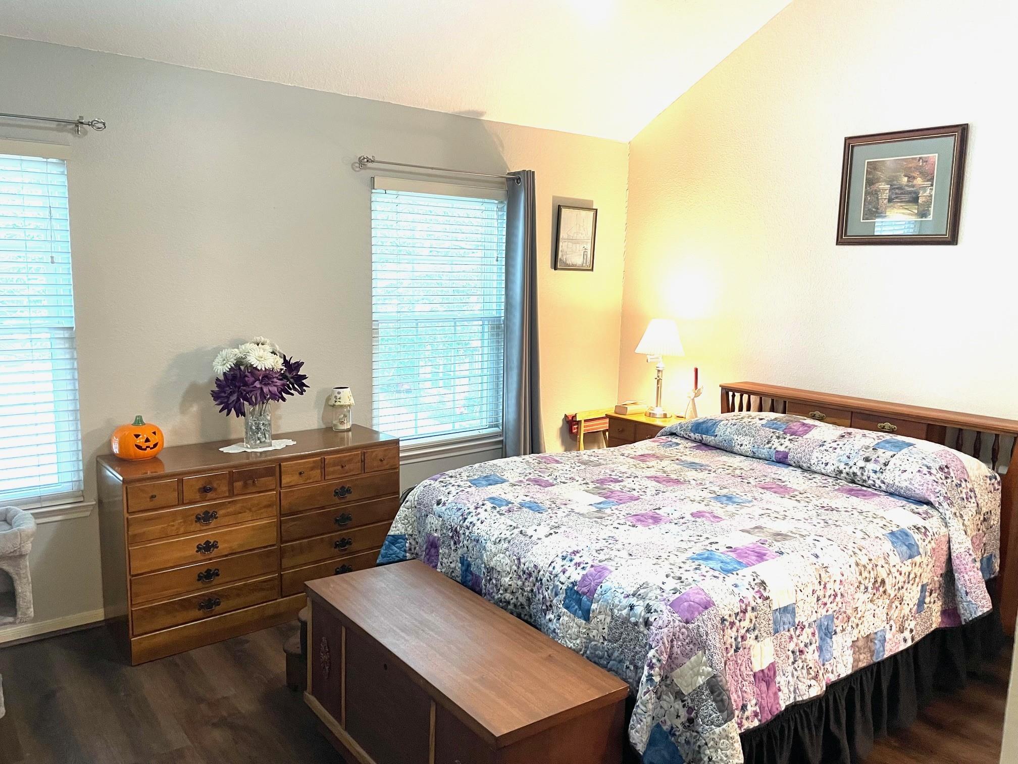 2910 Grants Lake Boulevard 1305