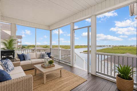Photo of 211 Tuna Run Road, Freeport, TX 77541 (MLS # 12553447)