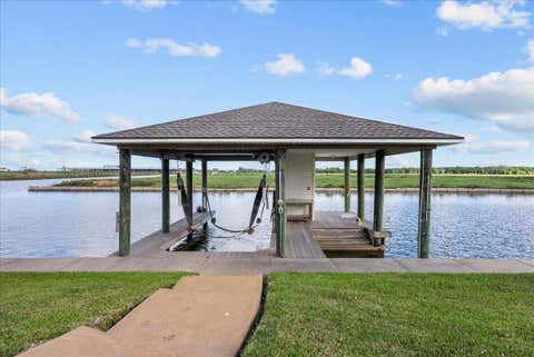 Tiny photo for 211 Tuna Run Road, Freeport, TX 77541 (MLS # 12553447)