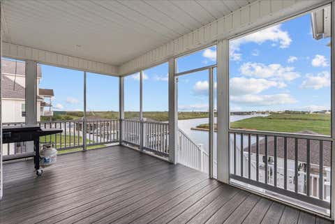 Tiny photo for 211 Tuna Run Road, Freeport, TX 77541 (MLS # 12553447)