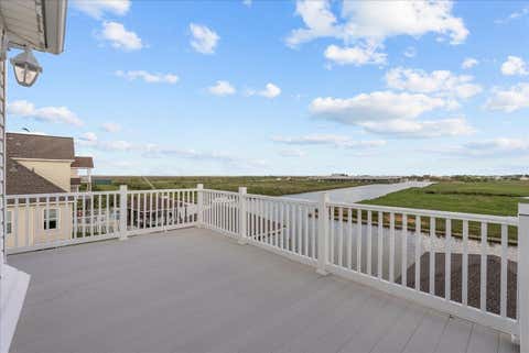 Tiny photo for 211 Tuna Run Road, Freeport, TX 77541 (MLS # 12553447)