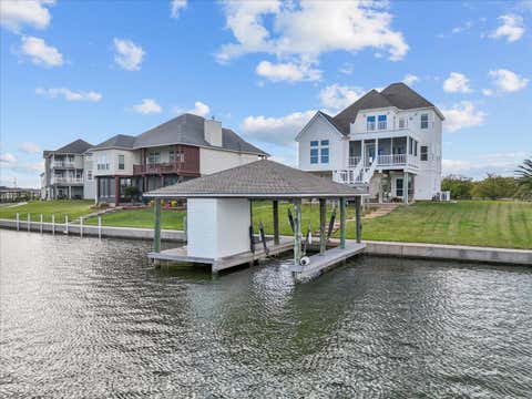 Tiny photo for 211 Tuna Run Road, Freeport, TX 77541 (MLS # 12553447)