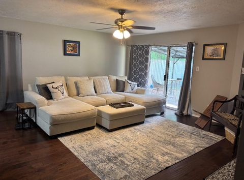 Photo of 95 Marabou Place, The Woodlands, TX 77380 (MLS # 34173654)