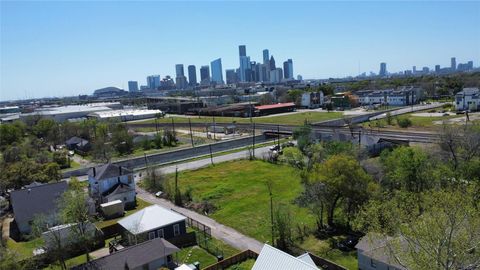 Vacant Land For Sale - Semmes Street<br/> Houston, TX 77026