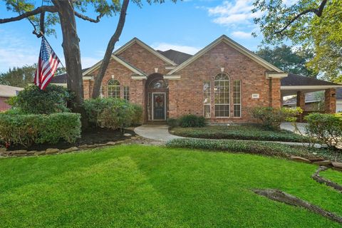 Photo of 20403 Atascocita Shores Drive, Humble, TX 77346 (MLS # 83298390)