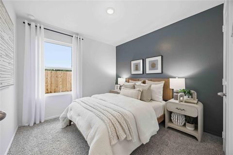 Tiny photo for 6005 Pineapple Street, Houston, TX 77048 (MLS # 77496902)