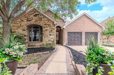 Homes For Sale - 18510 N Settlers Shore Drive<br/> Cypress, TX 77433