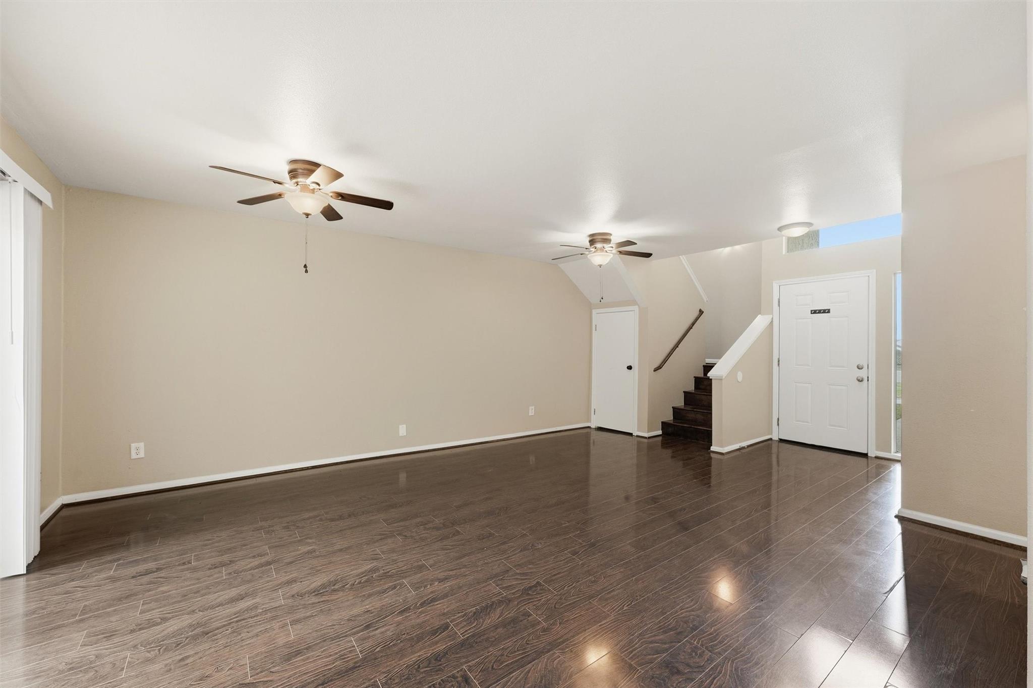 12315 Glenview Drive