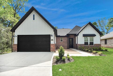 11807 Whispering Pines Lane Montgomery TX 77356