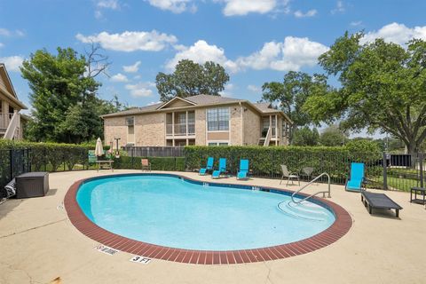 Condo For Rent - 1311 Antoine Drive #178<br/> Houston, TX 77055