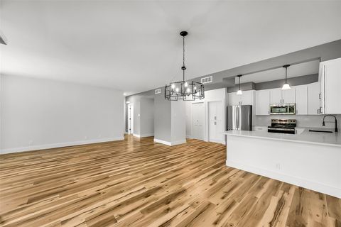 Photo of 651 Bering Drive #203, Houston, TX 77057 (MLS # 58395805)