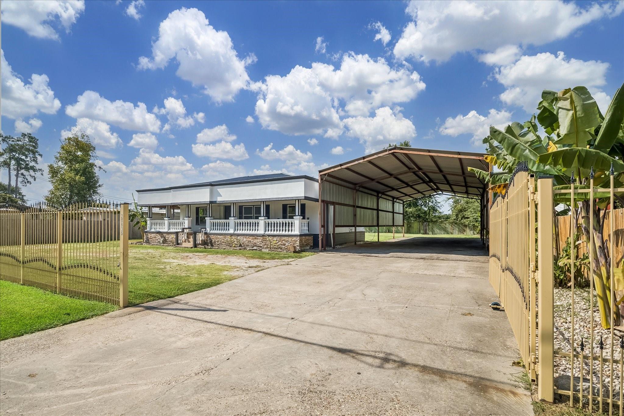 20635 Sleepy Hollow Lane