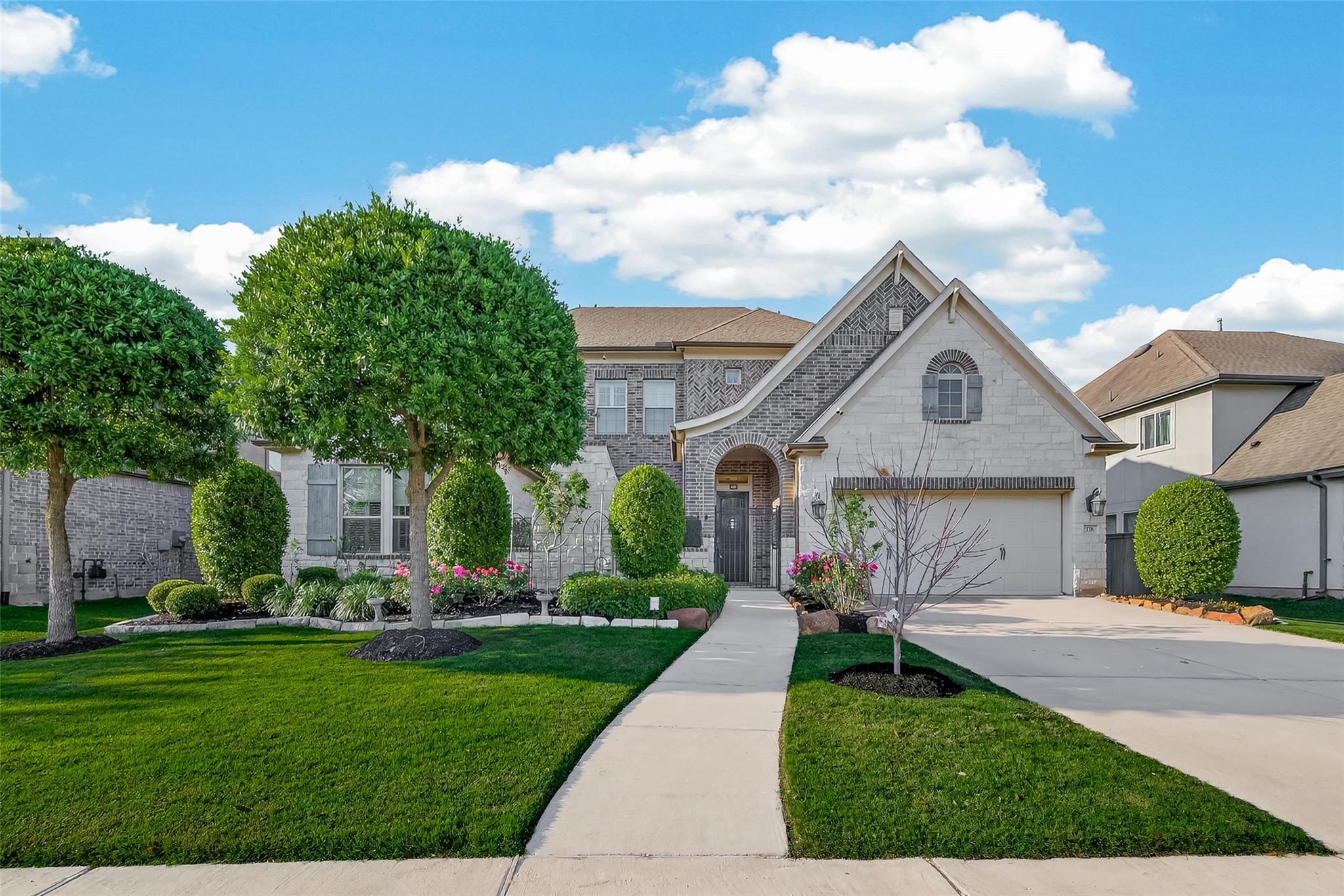 718 Sundance Glen Way