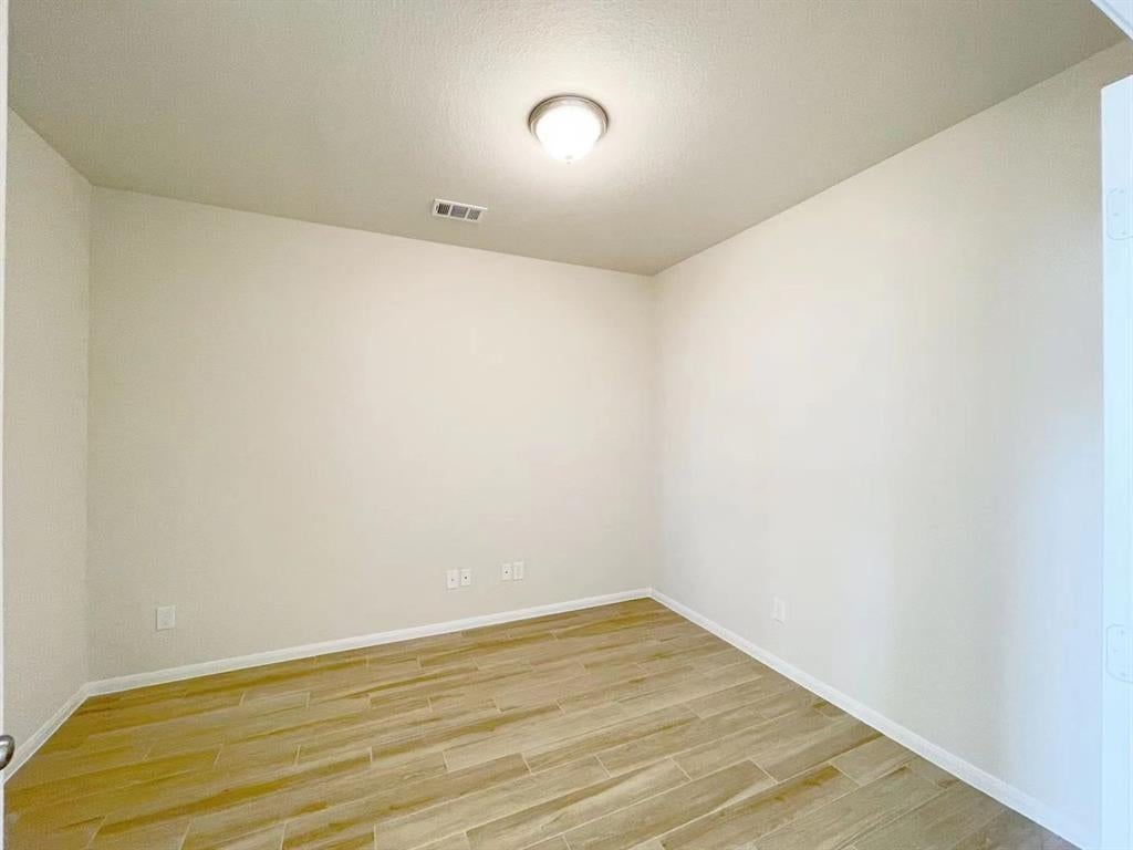 4403 Silvergrass Lane