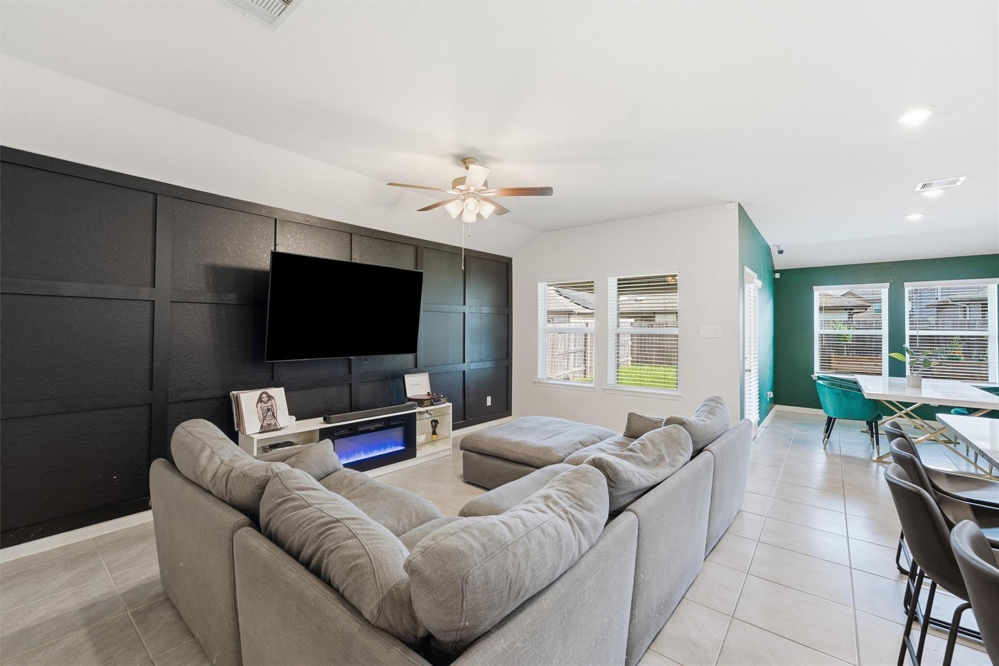 1007 Modesto Drive