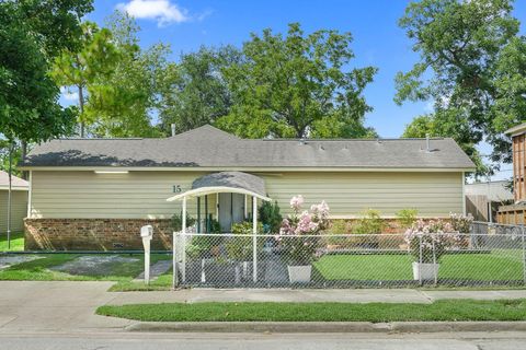 15 E Sterling Street Baytown TX 77520