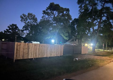 Photo of 11130 Meadowvine Drive, Houston, TX 77044 (MLS # 10773235) Photo of 11130 Meadowvine Drive, Houston, TX 77044 (MLS # 10773235)