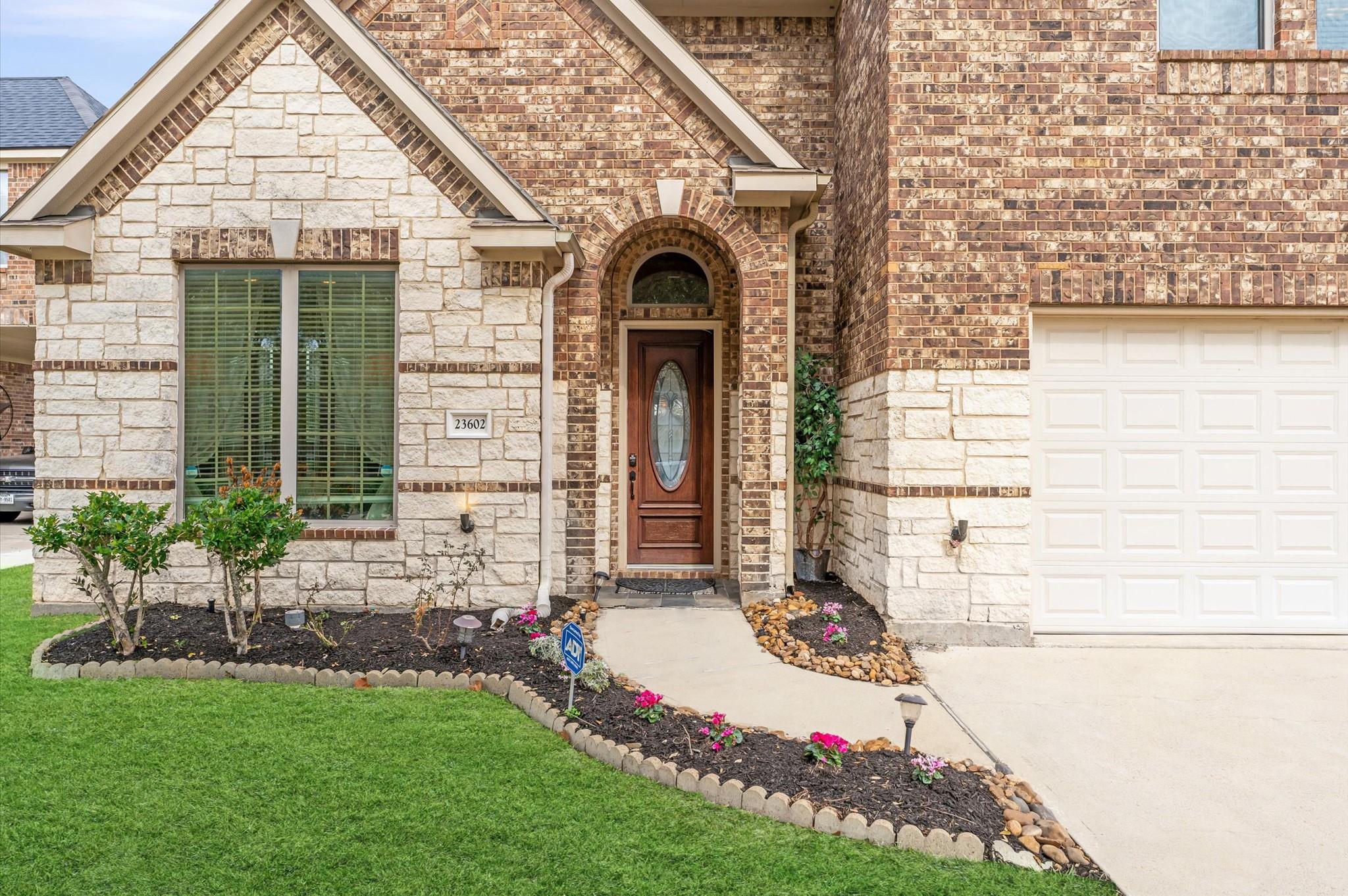 23602 Lakewind Park Lane