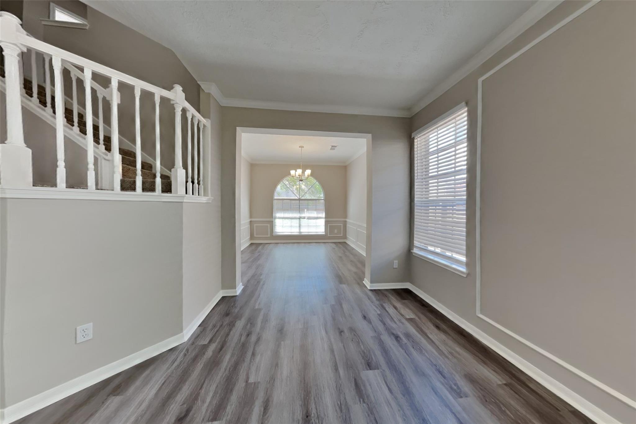 814 Hyacinth Place