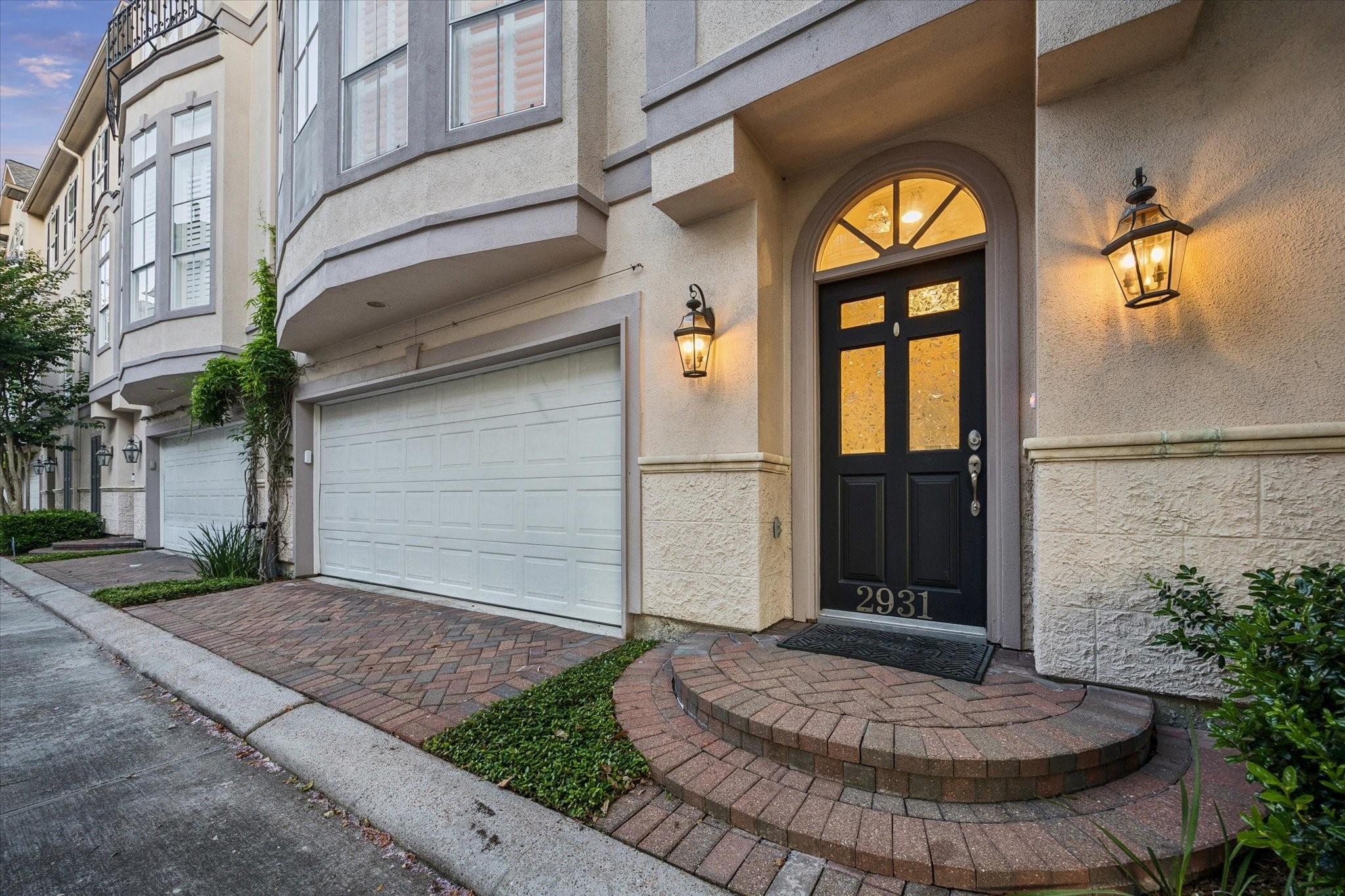 2931 Brompton Square Drive