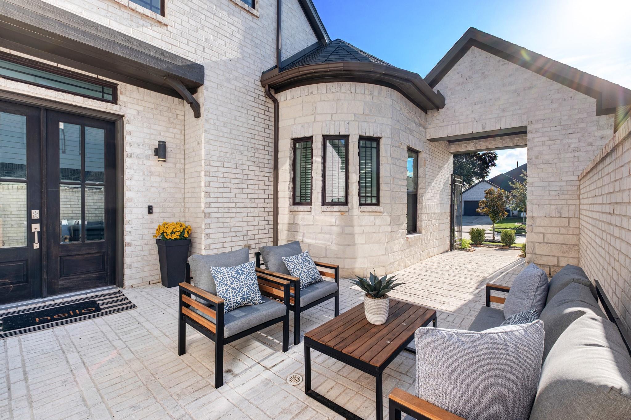 98 Dorado Drive